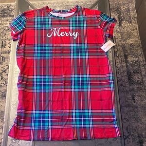 New Merry sleep shirt.